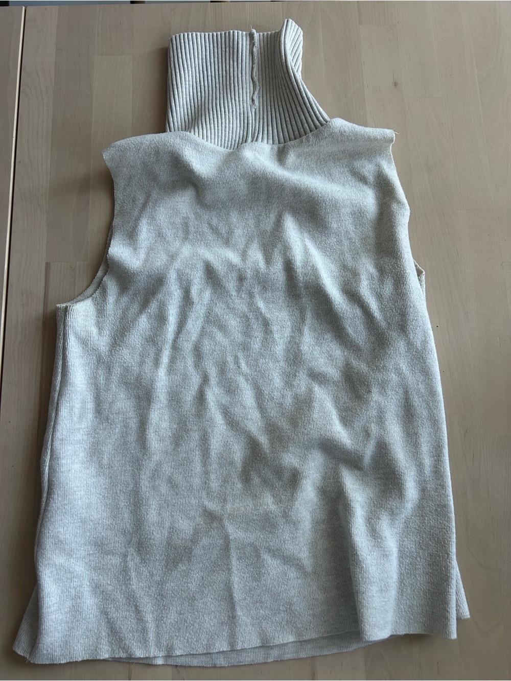 Zara Cream Sleeveless Turtleneck Sweater